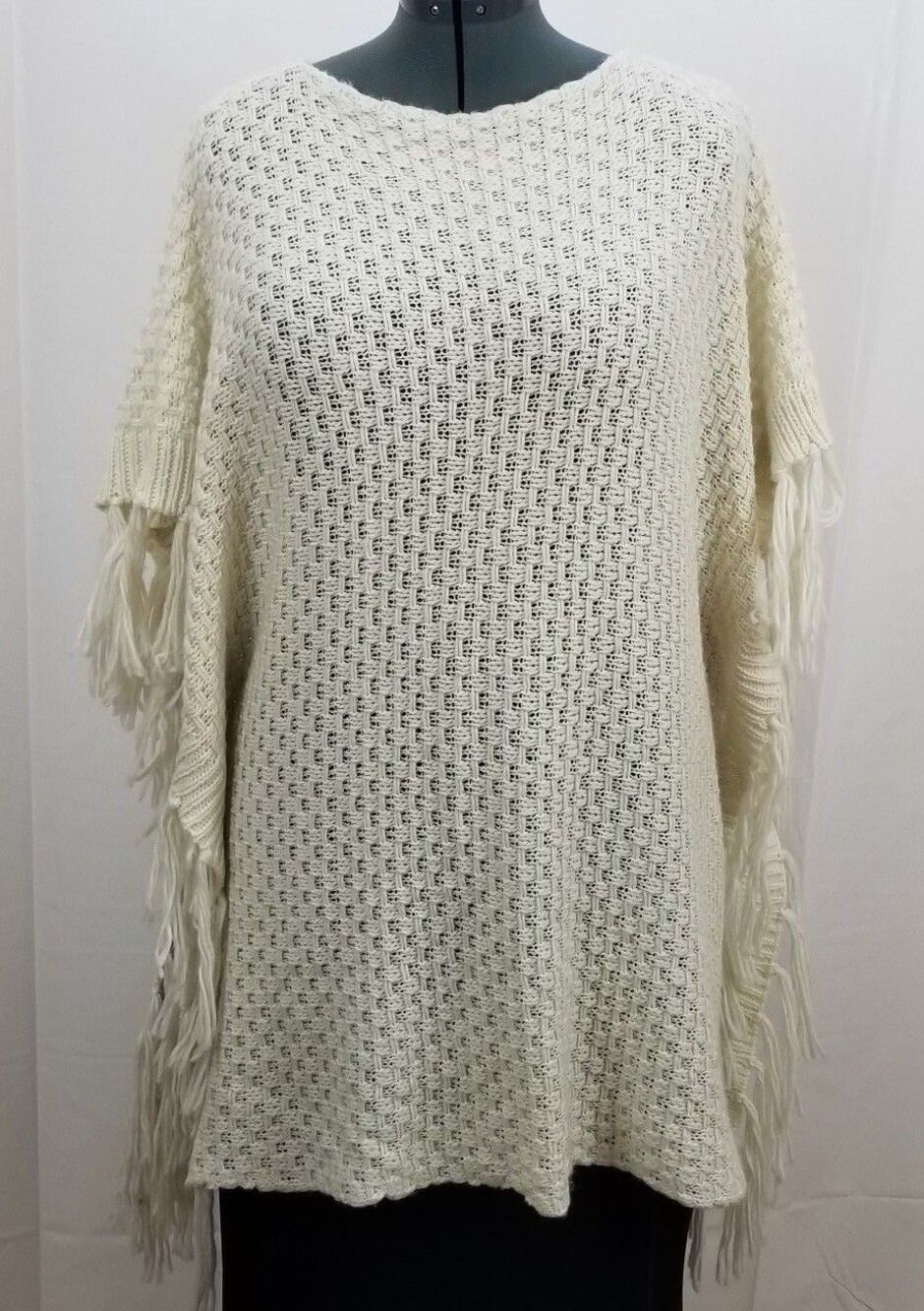 Collection Eighteen White Women Poncho Sweater One Size, NWT